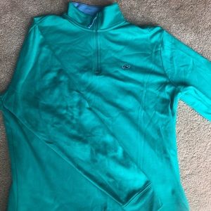Vineyard Vines Quarter zip - size small